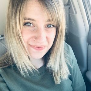 Meet your Posher, Kaylee